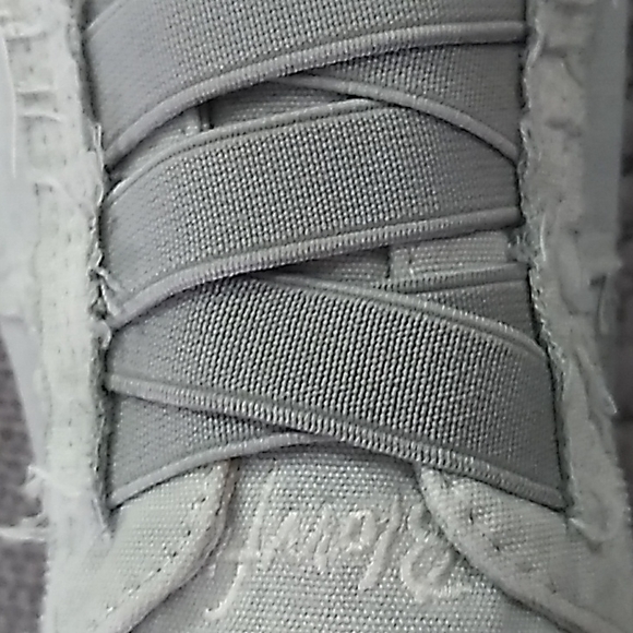 Blowfish Sneakers! - Picture 5 of 6